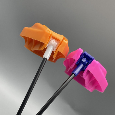 Ergonomik Tasarımlı Kimyasal Dirençli PP Plastik ve Snap-On Kurulumlu Evrensel Aerosol Trigger Uygulayıcı